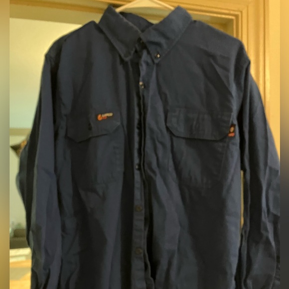 Men’s LAPCO Category 2 fire resistant long sleeve button-up shirt - Picture 6 of 8